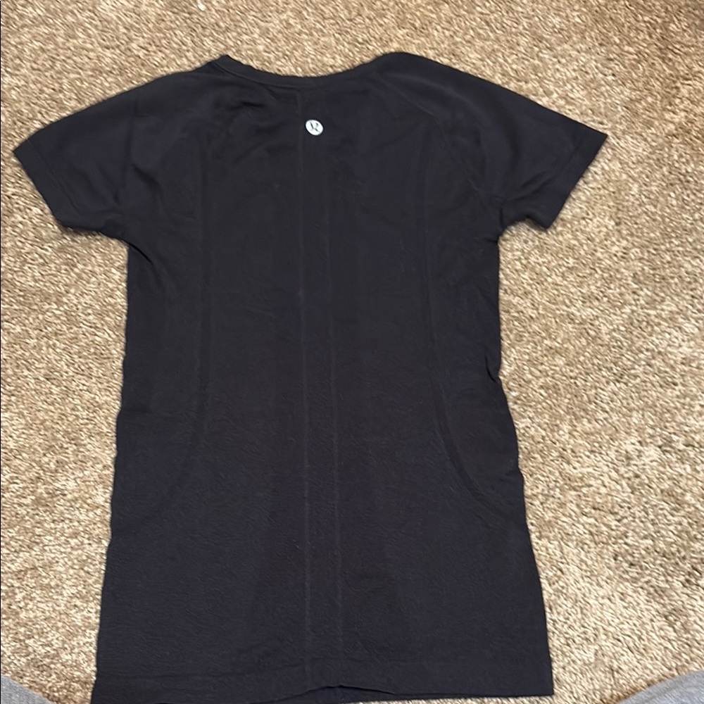 Lululemon Black swiftly with Logo
